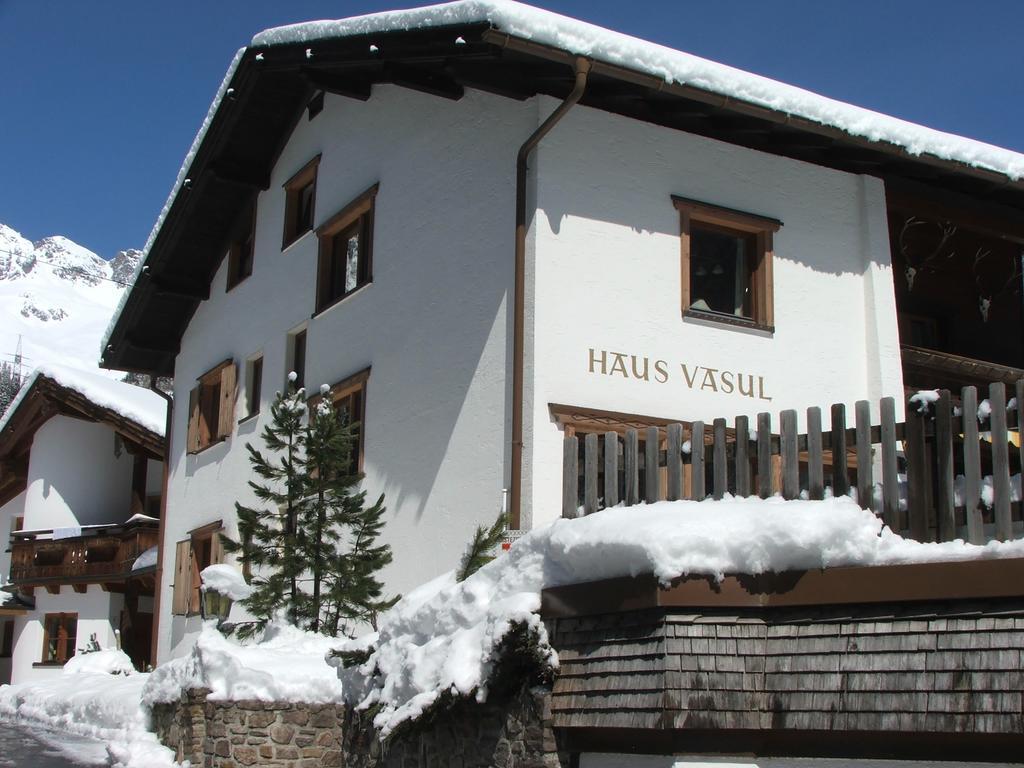 Haus Vasul Hotel Sankt Anton am Arlberg Ruang foto