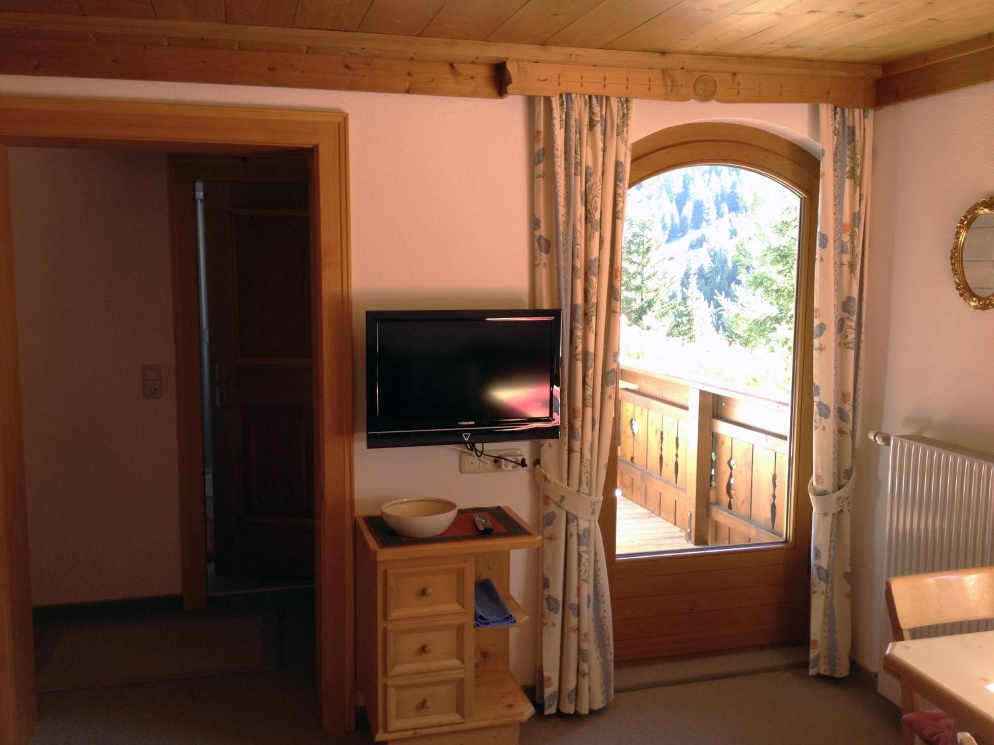 Haus Vasul Hotel Sankt Anton am Arlberg Ruang foto