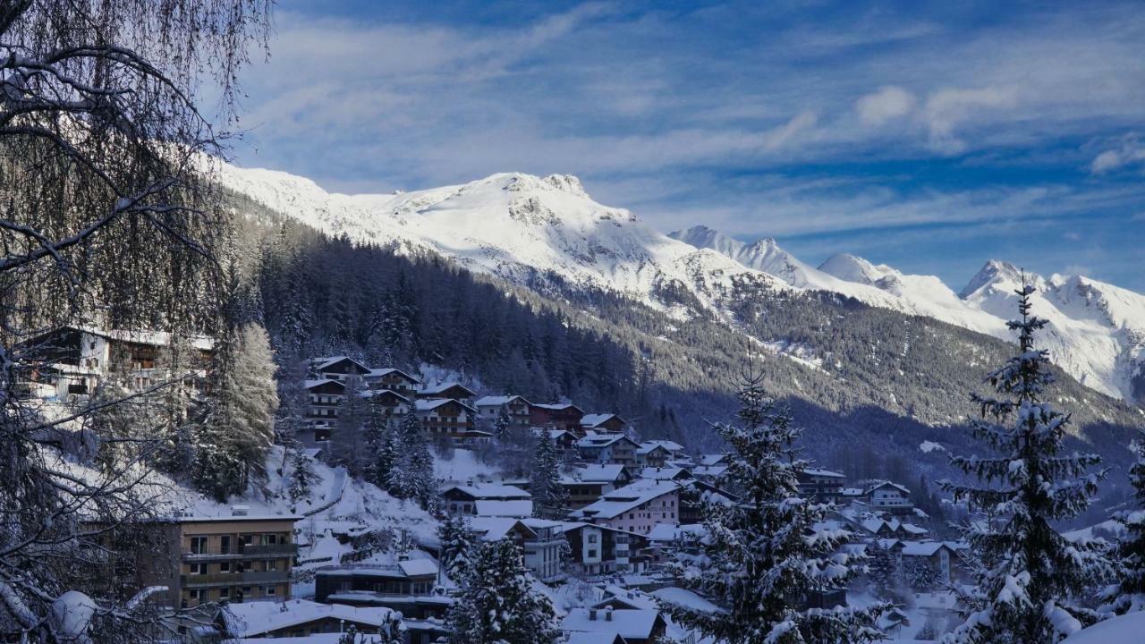 Haus Vasul Hotel Sankt Anton am Arlberg Bagian luar foto